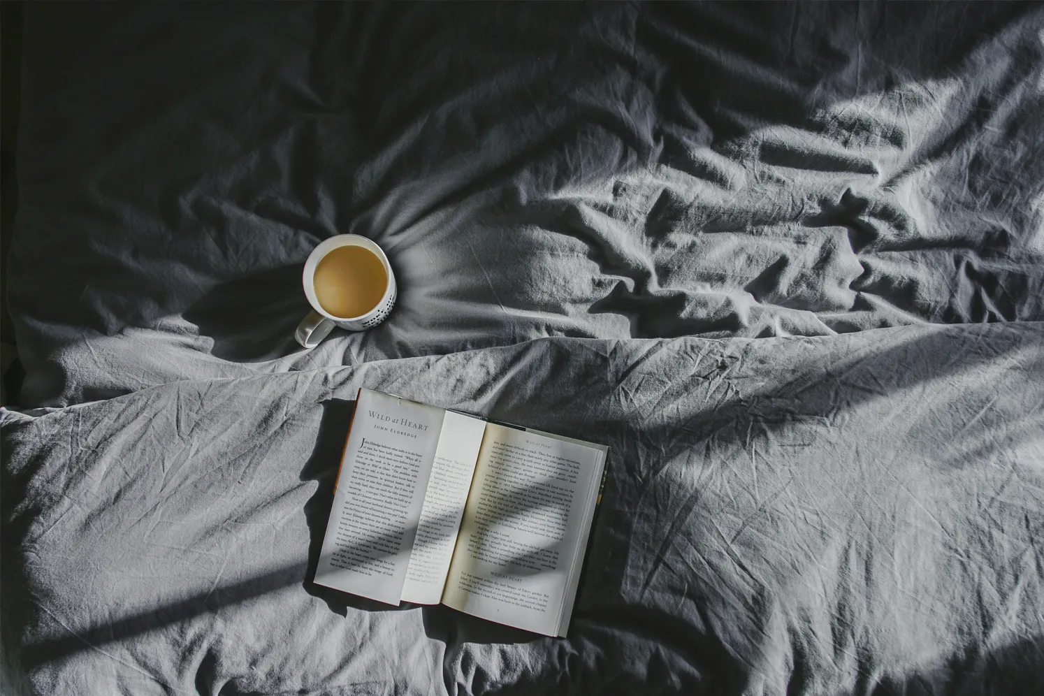 Poranny rytuał w stylu slow morning – przepis na lepszy początek dnia