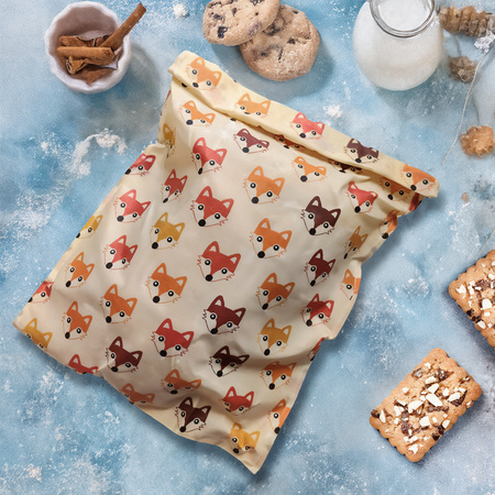 Beeswax food bags “Foxes” L 23 × 32 cm – 1 pc.