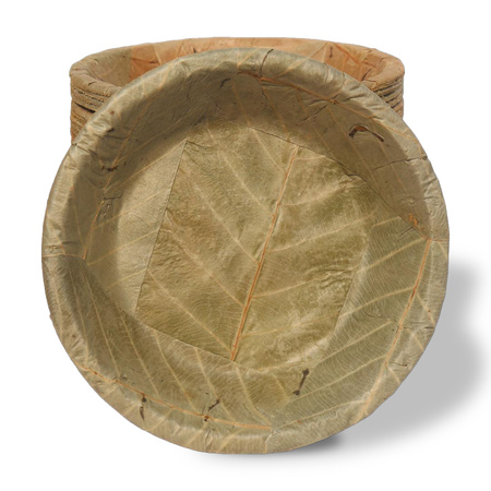 Deep plate made of Sal tree leaves, Ø 19.5 cm, height 3.25 cm, 500 ml, 20 pcs