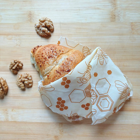 Waxwing "Bees" size "M" 25 x 25 cm 1 pcs.